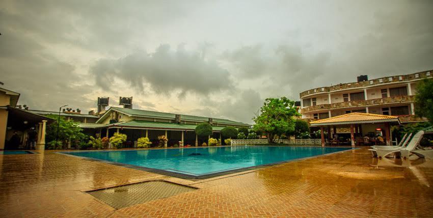 Chilaw City Hotel Negombo Exterior photo