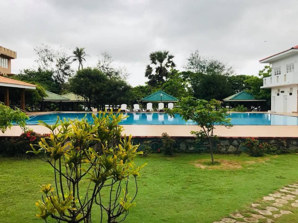Chilaw City Hotel Negombo Exterior photo